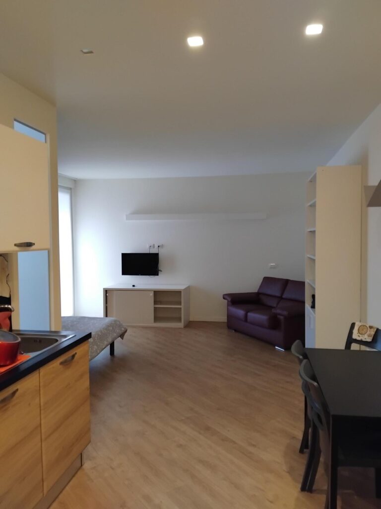 Monolocale in zona centrale a Rho